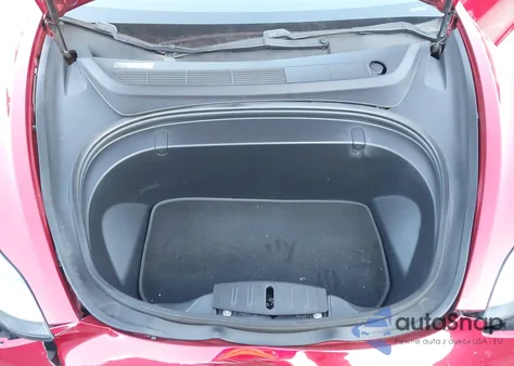 2018 Tesla Model 3 Long Range/Mid Range из США, поврежденный, VIN 5YJ3E1EA8JF045888